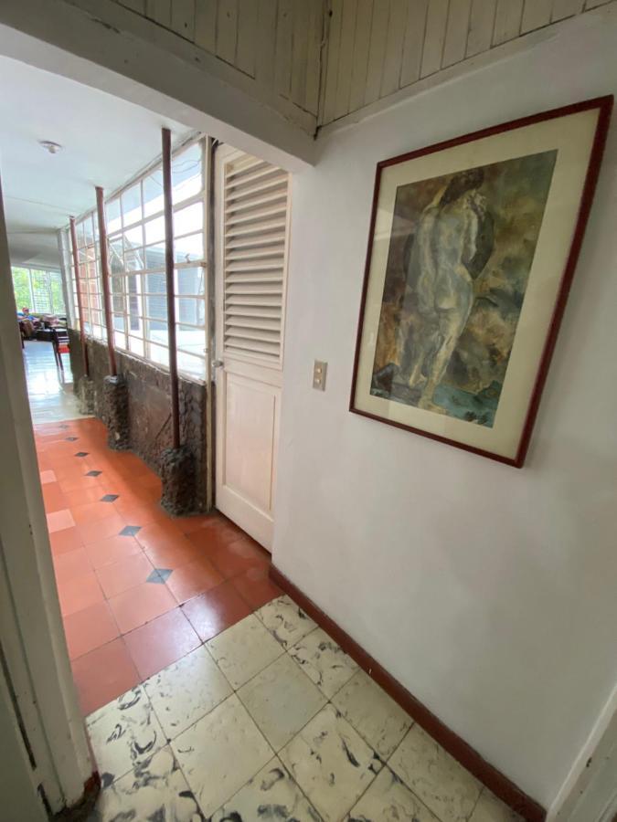 Hostal Casa Las Tias Medellin Luaran gambar